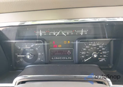 2011 Lincoln Navigator L from USA, damaged, VIN 5LMJJ3H57BEJ09542